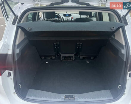 Білий Форд Сі-Макс, об'ємом двигуна 1.56 л та пробігом 333 тис. км за 6500 $, фото 10 на Automoto.ua