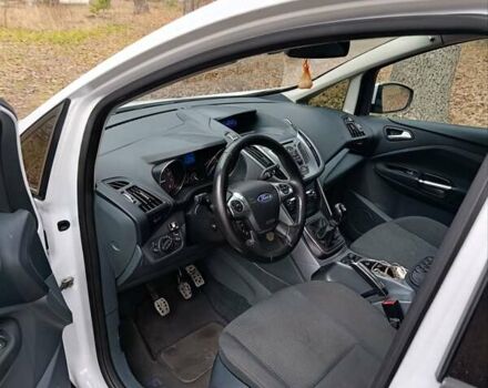 Белый Форд Си-Макс, объемом двигателя 1.6 л и пробегом 296 тыс. км за 8500 $, фото 9 на Automoto.ua