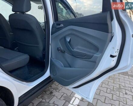 Белый Форд Си-Макс, объемом двигателя 1.6 л и пробегом 250 тыс. км за 6450 $, фото 15 на Automoto.ua