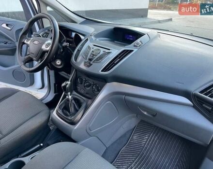 Белый Форд Си-Макс, объемом двигателя 1.6 л и пробегом 250 тыс. км за 6450 $, фото 22 на Automoto.ua