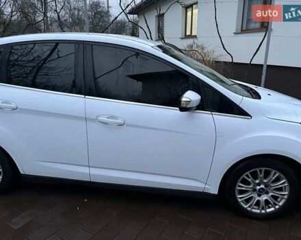 Белый Форд Си-Макс, объемом двигателя 1.6 л и пробегом 250 тыс. км за 8750 $, фото 6 на Automoto.ua