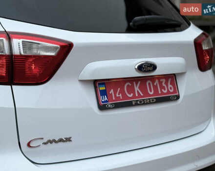 Білий Форд Сі-Макс, об'ємом двигуна 1.6 л та пробігом 252 тис. км за 8550 $, фото 33 на Automoto.ua