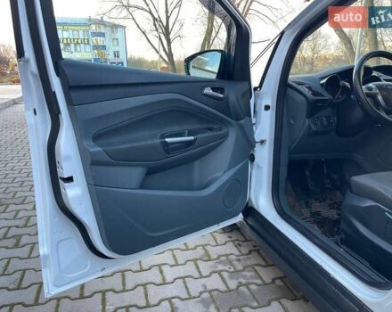 Белый Форд Си-Макс, объемом двигателя 1.6 л и пробегом 250 тыс. км за 6450 $, фото 10 на Automoto.ua