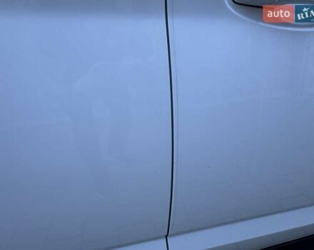 Білий Форд Сі-Макс, об'ємом двигуна 2 л та пробігом 232 тис. км за 8700 $, фото 61 на Automoto.ua