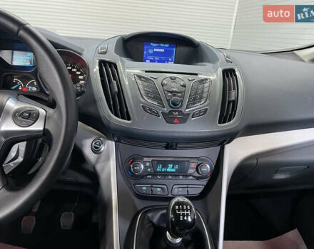 Білий Форд Сі-Макс, об'ємом двигуна 1.6 л та пробігом 217 тис. км за 8950 $, фото 67 на Automoto.ua