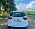 Белый Форд Си-Макс, объемом двигателя 2 л и пробегом 203 тыс. км за 8200 $, фото 7 на Automoto.ua