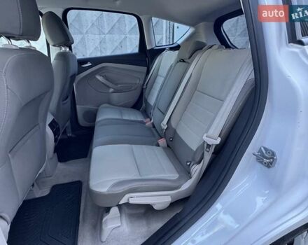 Білий Форд Сі-Макс, об'ємом двигуна 2 л та пробігом 232 тис. км за 8700 $, фото 46 на Automoto.ua