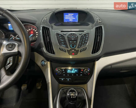 Белый Форд Си-Макс, объемом двигателя 1.6 л и пробегом 207 тыс. км за 8950 $, фото 32 на Automoto.ua