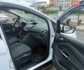Білий Форд Сі-Макс, об'ємом двигуна 1.56 л та пробігом 300 тис. км за 6699 $, фото 6 на Automoto.ua