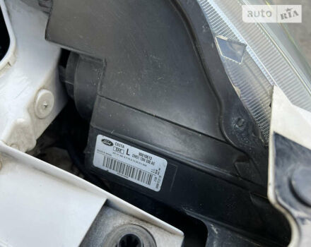 Белый Форд Си-Макс, объемом двигателя 2 л и пробегом 223 тыс. км за 9650 $, фото 40 на Automoto.ua