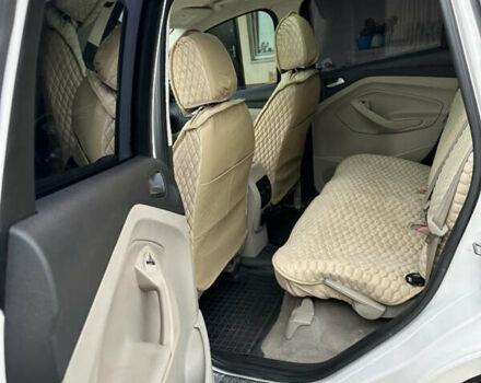 Білий Форд Сі-Макс, об'ємом двигуна 2 л та пробігом 222 тис. км за 11000 $, фото 15 на Automoto.ua