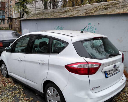 Белый Форд Си-Макс, объемом двигателя 1.6 л и пробегом 152 тыс. км за 6500 $, фото 2 на Automoto.ua