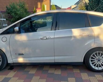 Белый Форд Си-Макс, объемом двигателя 2 л и пробегом 157 тыс. км за 12300 $, фото 1 на Automoto.ua