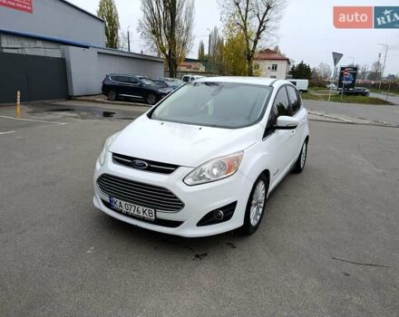 Белый Форд Си-Макс, объемом двигателя 2 л и пробегом 215 тыс. км за 9990 $, фото 5 на Automoto.ua