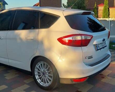 Белый Форд Си-Макс, объемом двигателя 2 л и пробегом 157 тыс. км за 12300 $, фото 2 на Automoto.ua