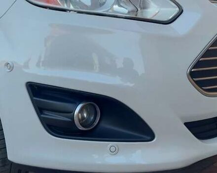 Белый Форд Си-Макс, объемом двигателя 2 л и пробегом 157 тыс. км за 12300 $, фото 7 на Automoto.ua