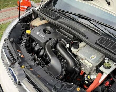 Белый Форд Си-Макс, объемом двигателя 2 л и пробегом 277 тыс. км за 9200 $, фото 15 на Automoto.ua