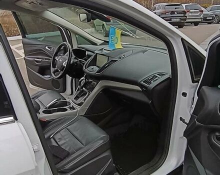 Белый Форд Си-Макс, объемом двигателя 2 л и пробегом 215 тыс. км за 9990 $, фото 8 на Automoto.ua