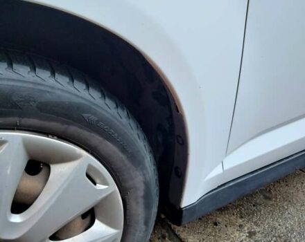 Белый Форд Си-Макс, объемом двигателя 1 л и пробегом 210 тыс. км за 6000 $, фото 24 на Automoto.ua