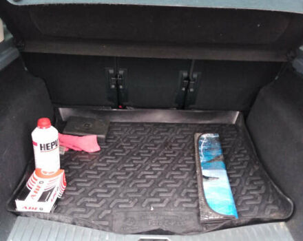 Белый Форд Си-Макс, объемом двигателя 1.6 л и пробегом 152 тыс. км за 6500 $, фото 7 на Automoto.ua