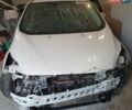 Белый Форд Си-Макс, объемом двигателя 2 л и пробегом 213 тыс. км за 2700 $, фото 9 на Automoto.ua