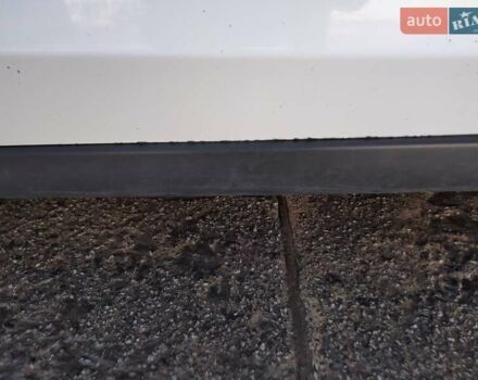 Белый Форд Си-Макс, объемом двигателя 1 л и пробегом 210 тыс. км за 6000 $, фото 21 на Automoto.ua