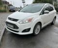 Белый Форд Си-Макс, объемом двигателя 2 л и пробегом 300 тыс. км за 9539 $, фото 1 на Automoto.ua