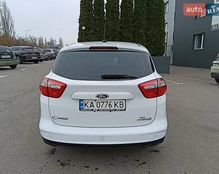 Белый Форд Си-Макс, объемом двигателя 2 л и пробегом 215 тыс. км за 9990 $, фото 11 на Automoto.ua