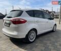 Белый Форд Си-Макс, объемом двигателя 2 л и пробегом 293 тыс. км за 8999 $, фото 4 на Automoto.ua