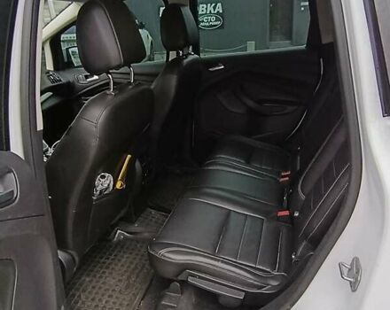 Белый Форд Си-Макс, объемом двигателя 2 л и пробегом 215 тыс. км за 9990 $, фото 9 на Automoto.ua