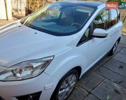 Белый Форд Си-Макс, объемом двигателя 1 л и пробегом 210 тыс. км за 6000 $, фото 4 на Automoto.ua