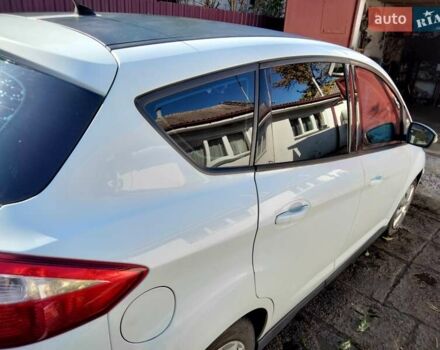Белый Форд Си-Макс, объемом двигателя 1 л и пробегом 210 тыс. км за 6000 $, фото 2 на Automoto.ua