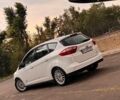 Белый Форд Си-Макс, объемом двигателя 2 л и пробегом 250 тыс. км за 8299 $, фото 5 на Automoto.ua