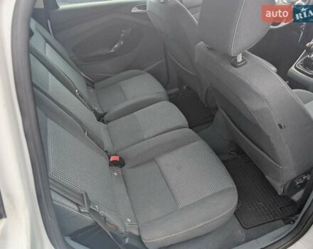 Белый Форд Си-Макс, объемом двигателя 1.6 л и пробегом 236 тыс. км за 7250 $, фото 26 на Automoto.ua