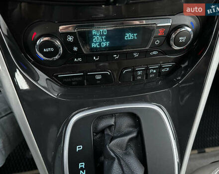 Білий Форд Сі-Макс, об'ємом двигуна 2 л та пробігом 151 тис. км за 9500 $, фото 23 на Automoto.ua