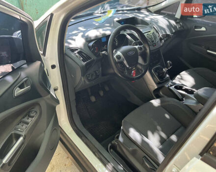 Білий Форд Сі-Макс, об'ємом двигуна 1.56 л та пробігом 220 тис. км за 8300 $, фото 6 на Automoto.ua