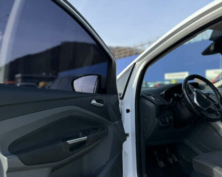 Білий Форд Сі-Макс, об'ємом двигуна 1.56 л та пробігом 311 тис. км за 7500 $, фото 13 на Automoto.ua