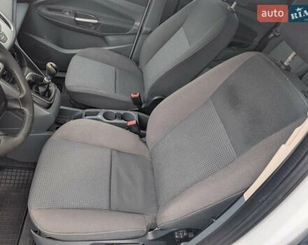 Білий Форд Сі-Макс, об'ємом двигуна 1.6 л та пробігом 236 тис. км за 7150 $, фото 22 на Automoto.ua