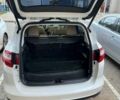 Форд Си-Макс 2014 в Одессе на Automoto.ua Белый Форд Си-Макс, объемом двигателя 2 л и пробегом 217 тыс. км за 12100 $, фото 6 на Automoto.ua