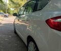 Белый Форд Си-Макс, объемом двигателя 2 л и пробегом 66 тыс. км за 13800 $, фото 13 на Automoto.ua