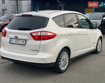 Белый Форд Си-Макс, объемом двигателя 2 л и пробегом 161 тыс. км за 9990 $, фото 5 на Automoto.ua