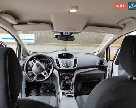 Белый Форд Си-Макс, объемом двигателя 1.56 л и пробегом 235 тыс. км за 9500 $, фото 9 на Automoto.ua