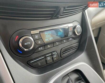 Белый Форд Си-Макс, объемом двигателя 2 л и пробегом 161 тыс. км за 9990 $, фото 14 на Automoto.ua