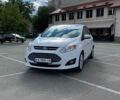 Белый Форд Си-Макс, объемом двигателя 2 л и пробегом 175 тыс. км за 11000 $, фото 1 на Automoto.ua