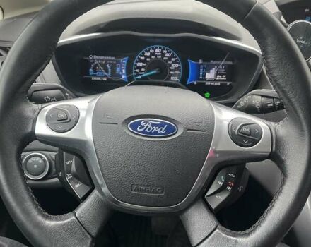 Белый Форд Си-Макс, объемом двигателя 2 л и пробегом 240 тыс. км за 8800 $, фото 21 на Automoto.ua