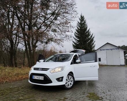 Белый Форд Си-Макс, объемом двигателя 1.56 л и пробегом 235 тыс. км за 9500 $, фото 13 на Automoto.ua