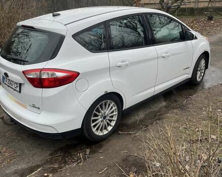 Белый Форд Си-Макс, объемом двигателя 2 л и пробегом 240 тыс. км за 8800 $, фото 4 на Automoto.ua