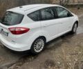 Белый Форд Си-Макс, объемом двигателя 2 л и пробегом 240 тыс. км за 8800 $, фото 4 на Automoto.ua
