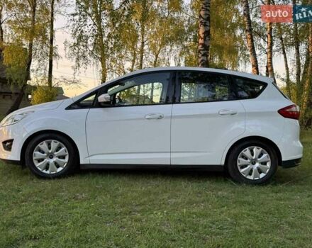 Белый Форд Си-Макс, объемом двигателя 2 л и пробегом 256 тыс. км за 9900 $, фото 1 на Automoto.ua