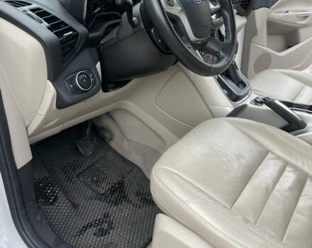 Белый Форд Си-Макс, объемом двигателя 2 л и пробегом 112 тыс. км за 14200 $, фото 4 на Automoto.ua